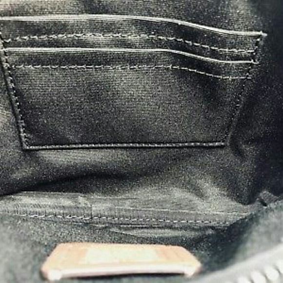 🌟COACH MINNIE MOUSE CROSSBODY POUCH🌟🐾🐭 - Picture 5 of 7